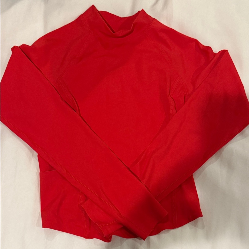 Vuori 🌊 Bright Red Rashguard NWOT
